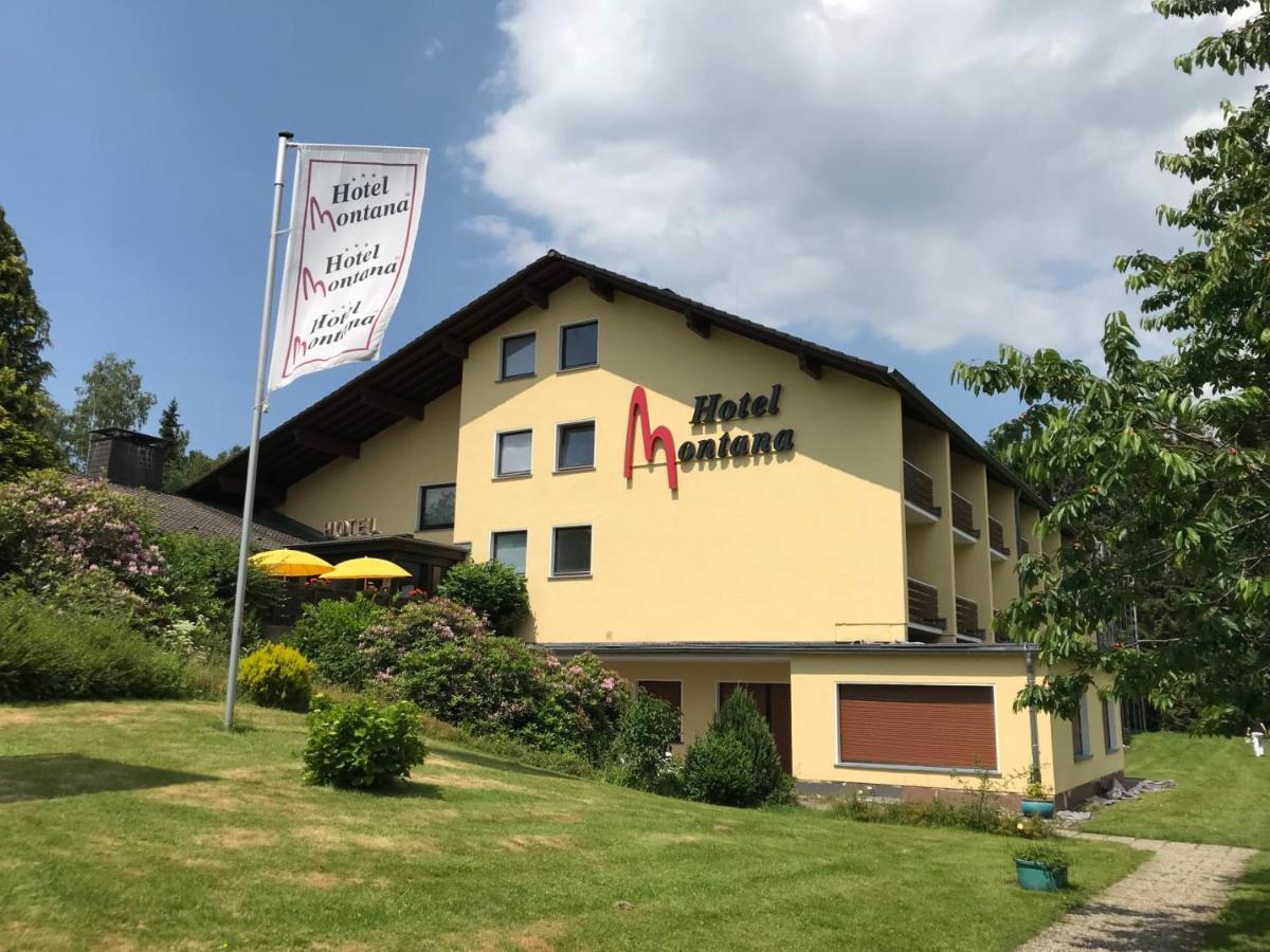 Montana Landhotel Gummersbach-Nord Marienheide Ngoại thất bức ảnh